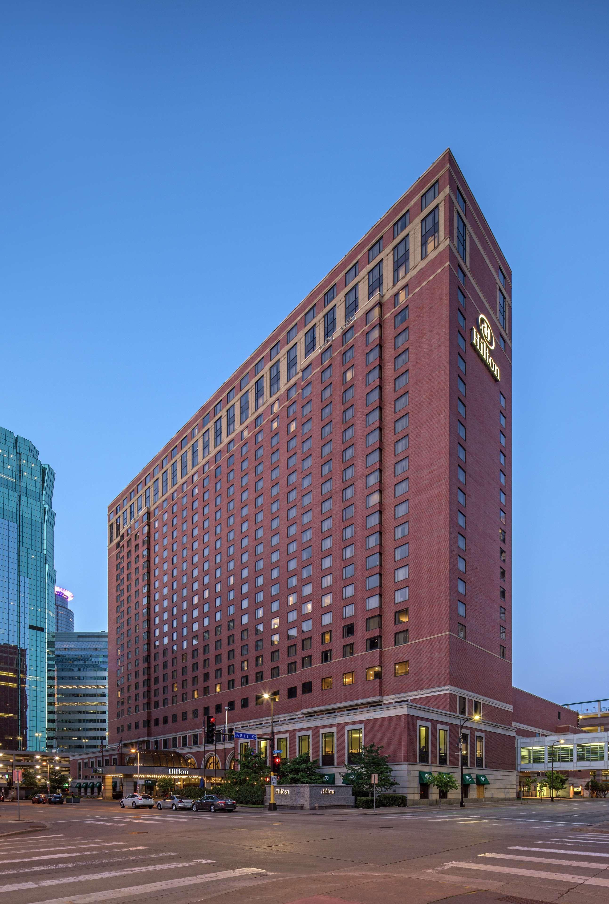 Hilton Minneapolis Exteriér fotografie