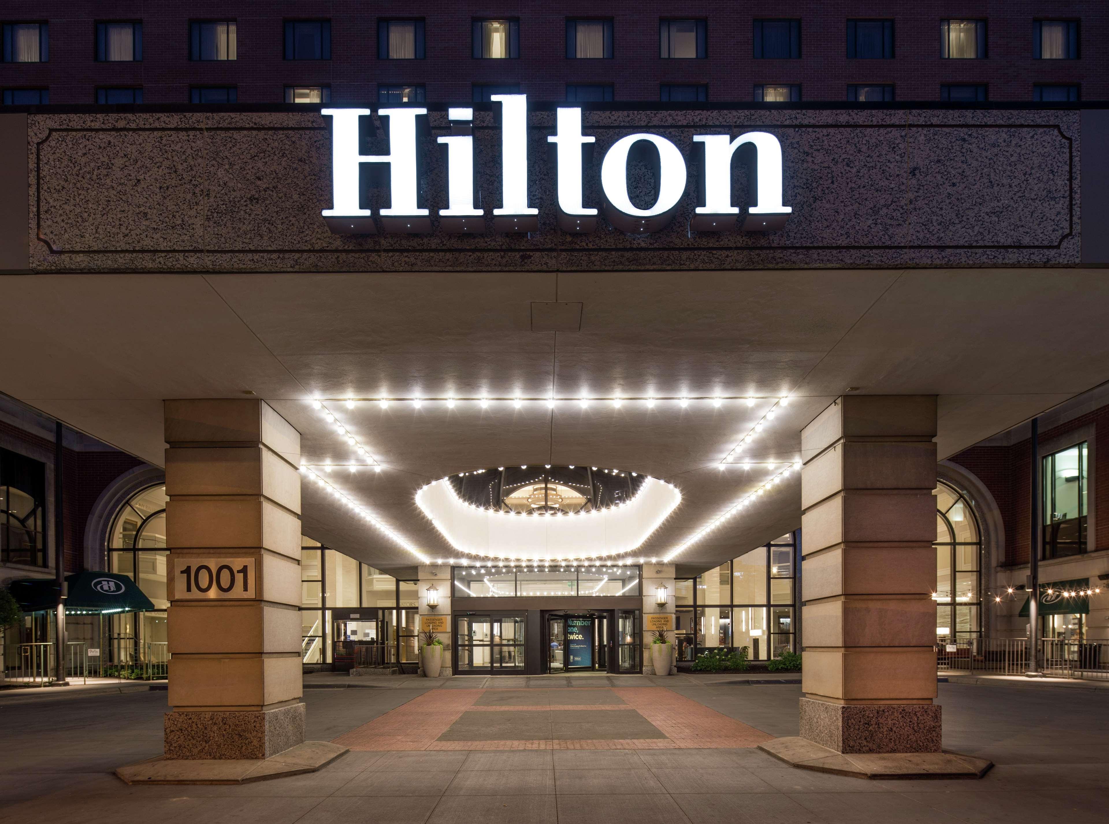 Hilton Minneapolis Exteriér fotografie
