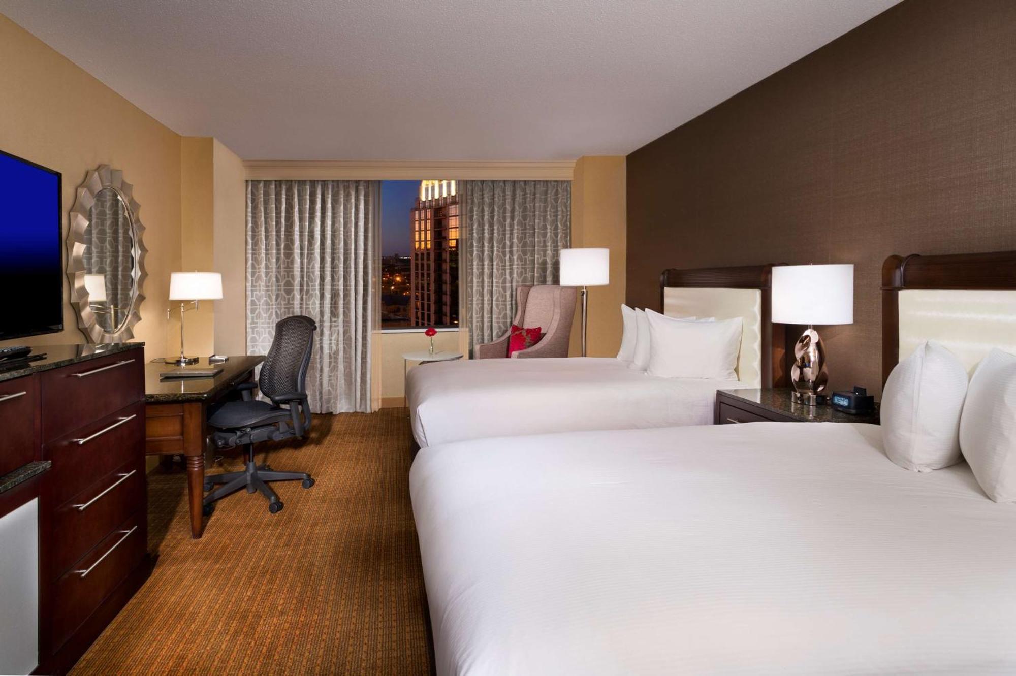 Hilton Minneapolis Exteriér fotografie