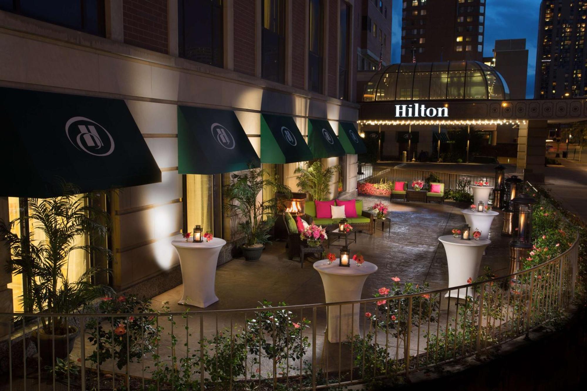 Hilton Minneapolis Exteriér fotografie